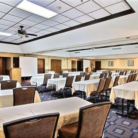 Quality Inn Тиф-Ривер-Фоллз Экстерьер фото
