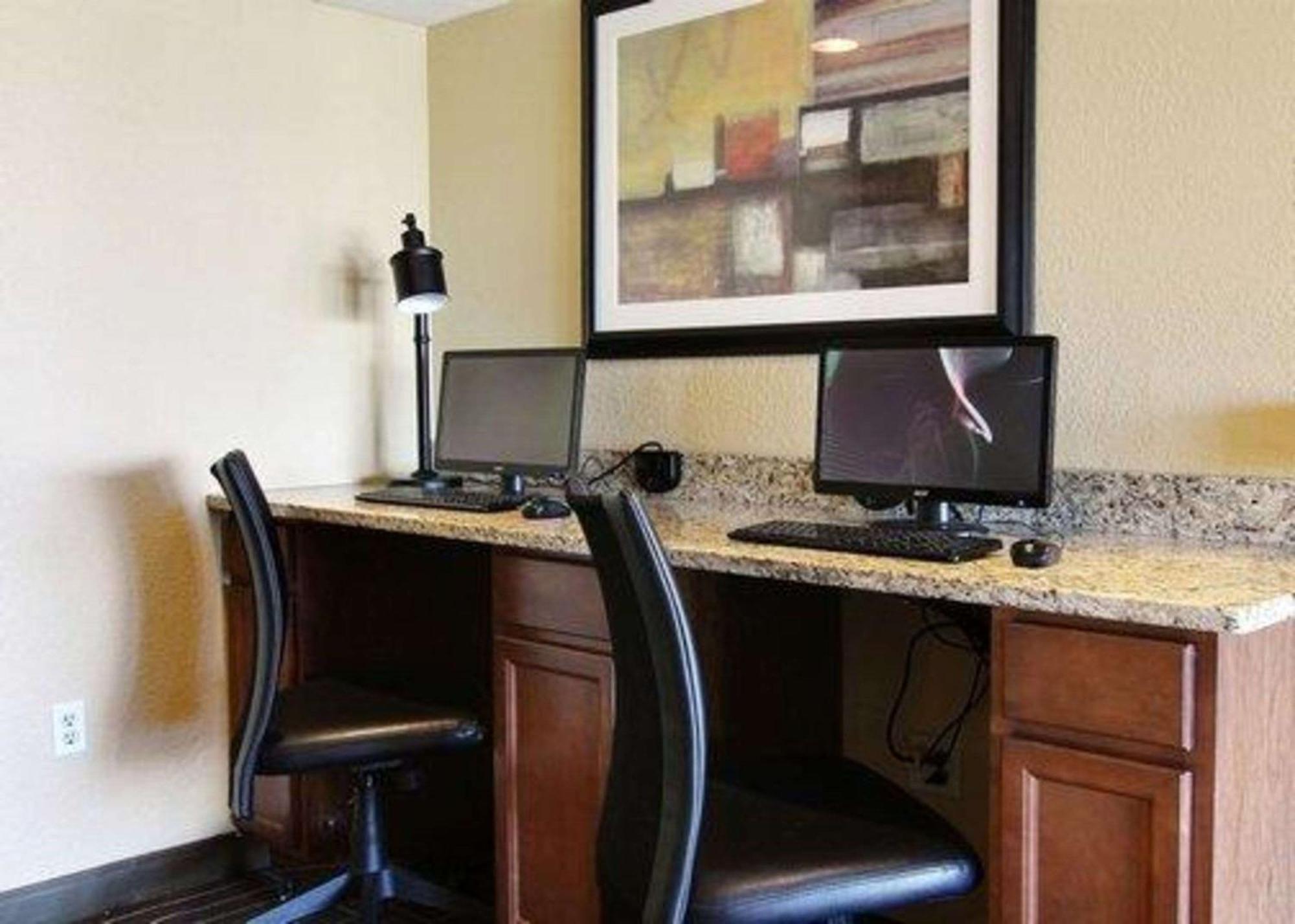 Quality Inn Тиф-Ривер-Фоллз Экстерьер фото