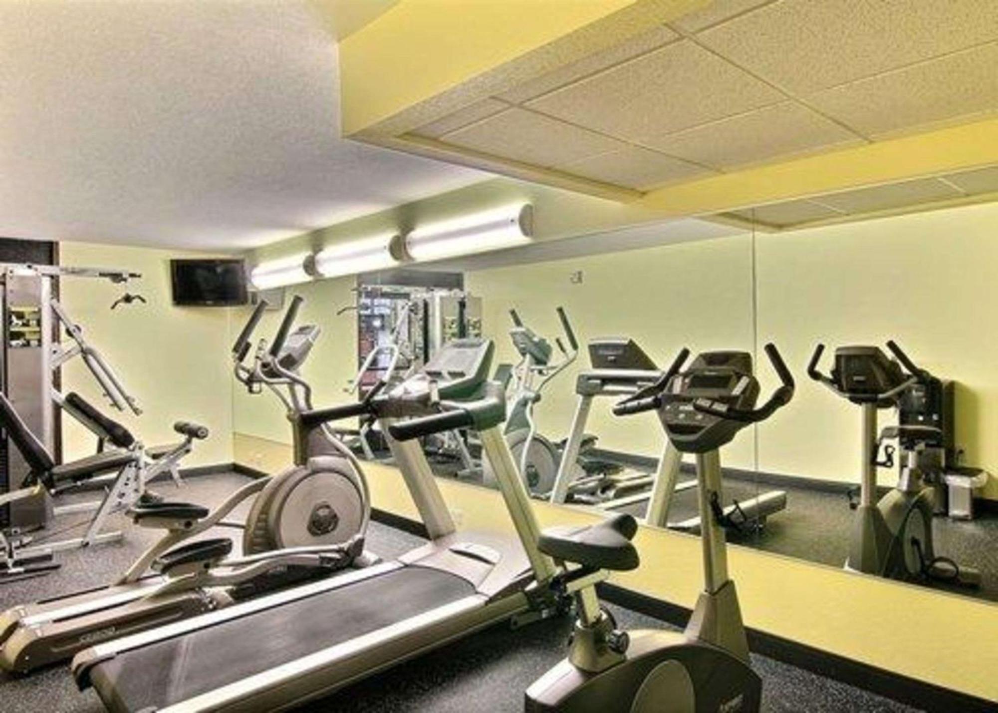Quality Inn Тиф-Ривер-Фоллз Экстерьер фото