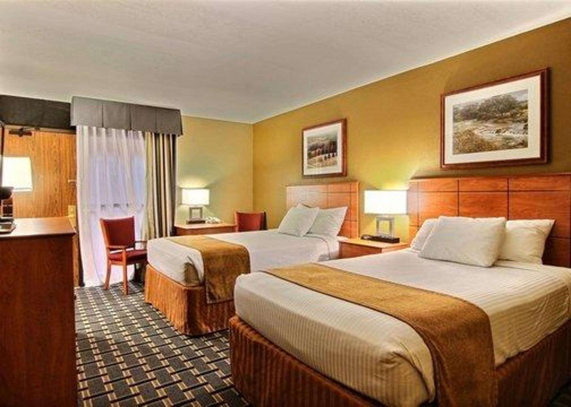 Quality Inn Тиф-Ривер-Фоллз Экстерьер фото