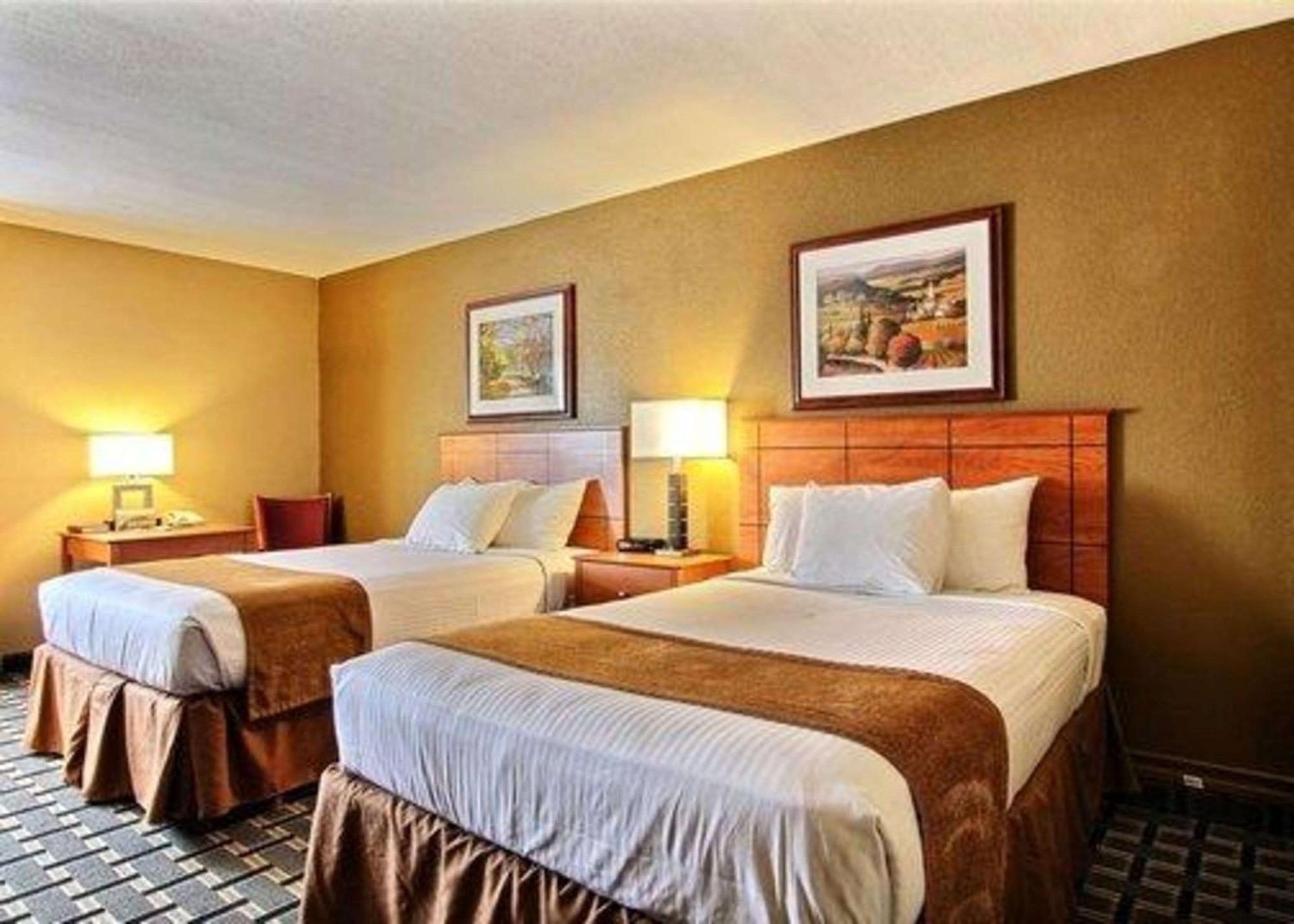 Quality Inn Тиф-Ривер-Фоллз Экстерьер фото